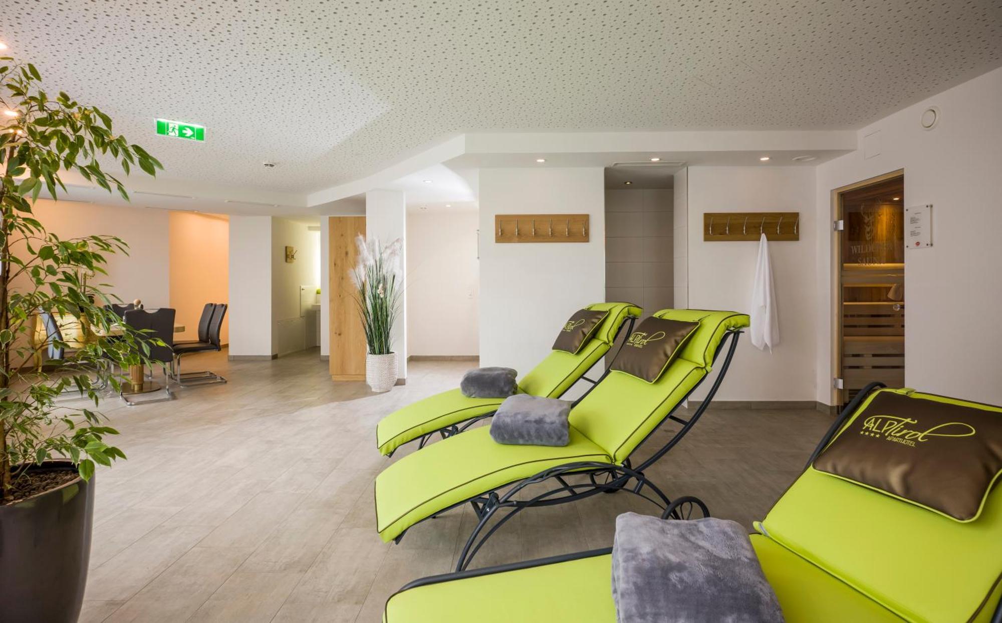 Aparthotel Alptirol Kaltenbach Exterior photo