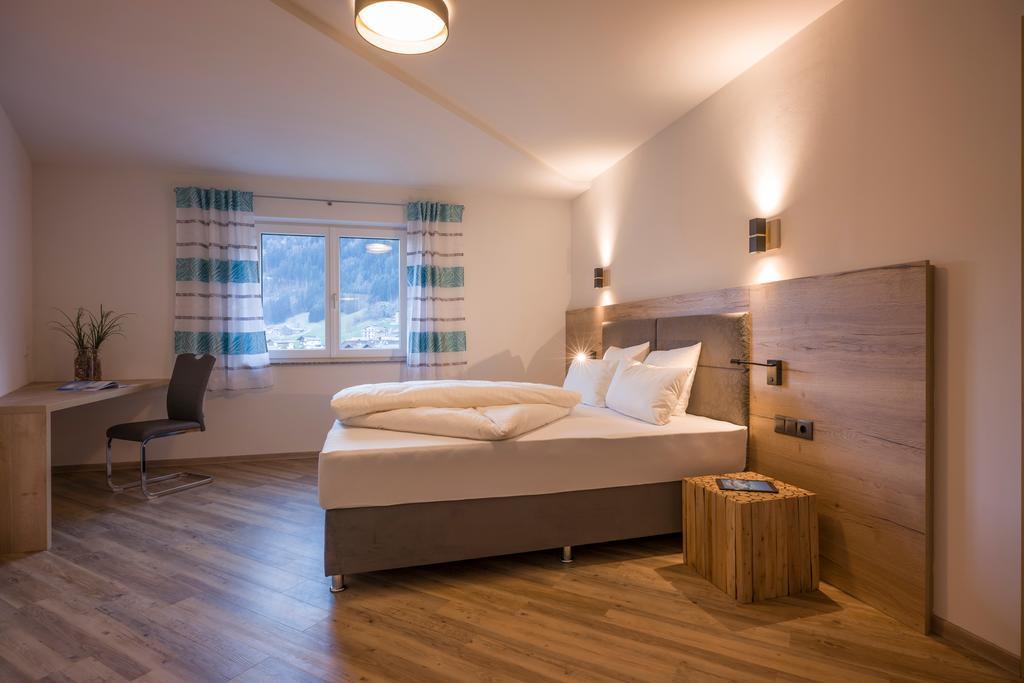 Aparthotel Alptirol Kaltenbach Exterior photo